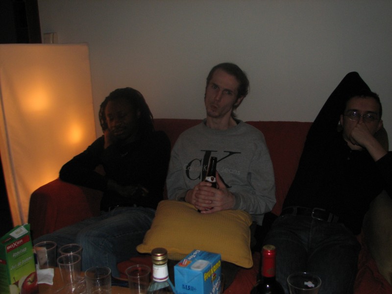 gal/2006-04-15 Raoul Party by Alex/IMG_1203.JPG